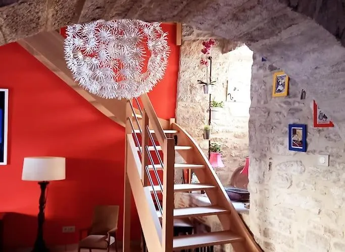 Σπίτι διακοπών Maison Du Xveme Au Coeur Du Village Medieval