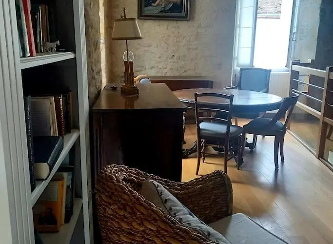 Σπίτι διακοπών Maison Du Xveme Au Coeur Du Village Medieval Martel