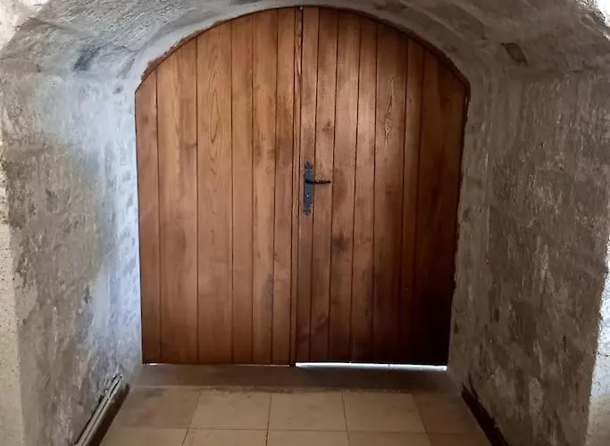 Maison Du Xveme Au Coeur Du Village Medieval * Martel